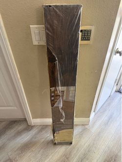 Glueless laminate flooring- SARAGATO HICKORY- NEW
