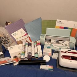 Cricut Explorer 3 and Accessories 