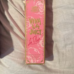 Juicy Couture Perfume 