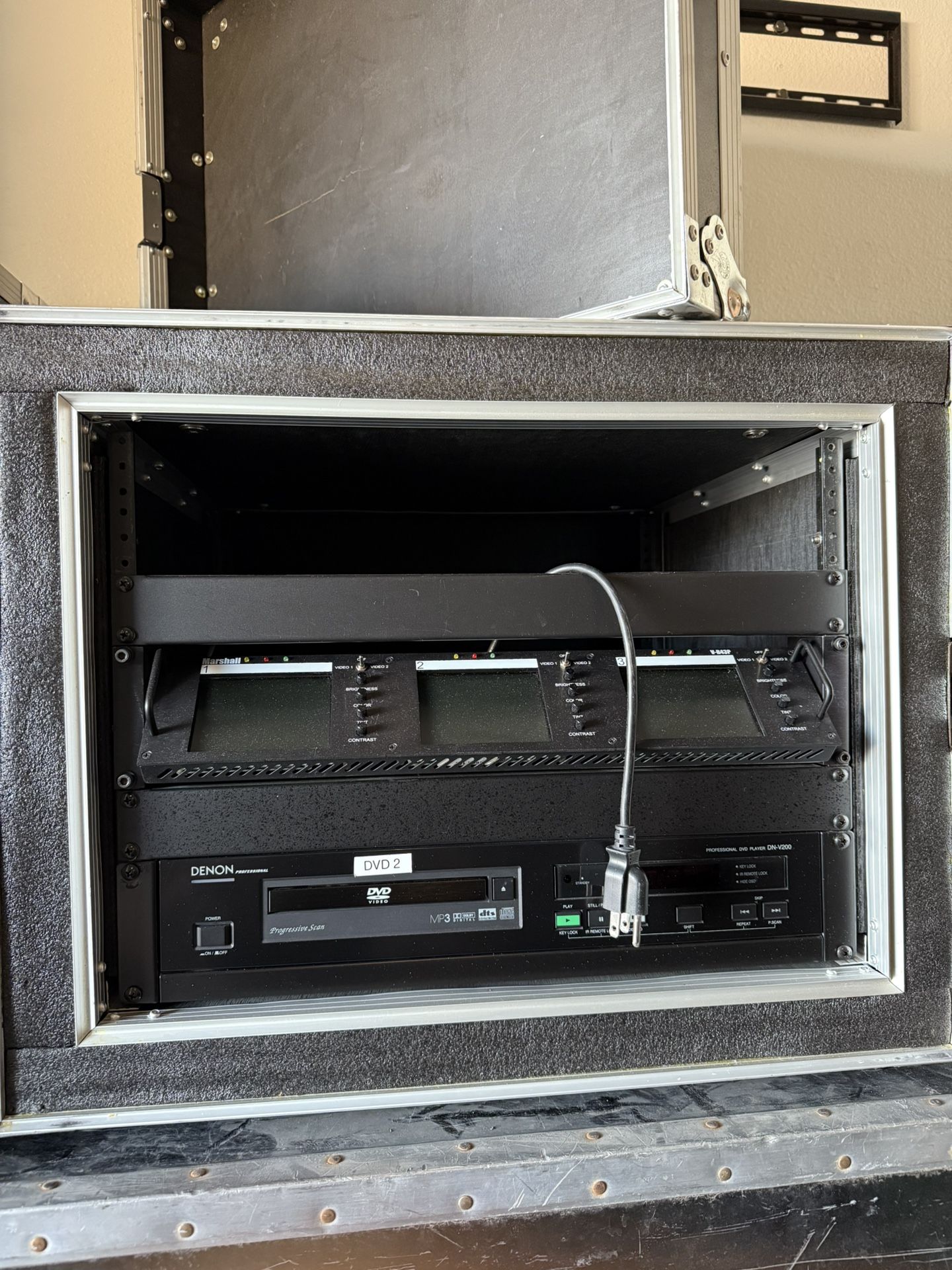 Road Ready Rack Case w/ Screen Monitor & DVD Player