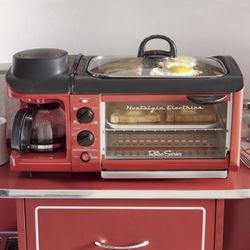 Nostalgia retro series 3-in-1 breakfast station