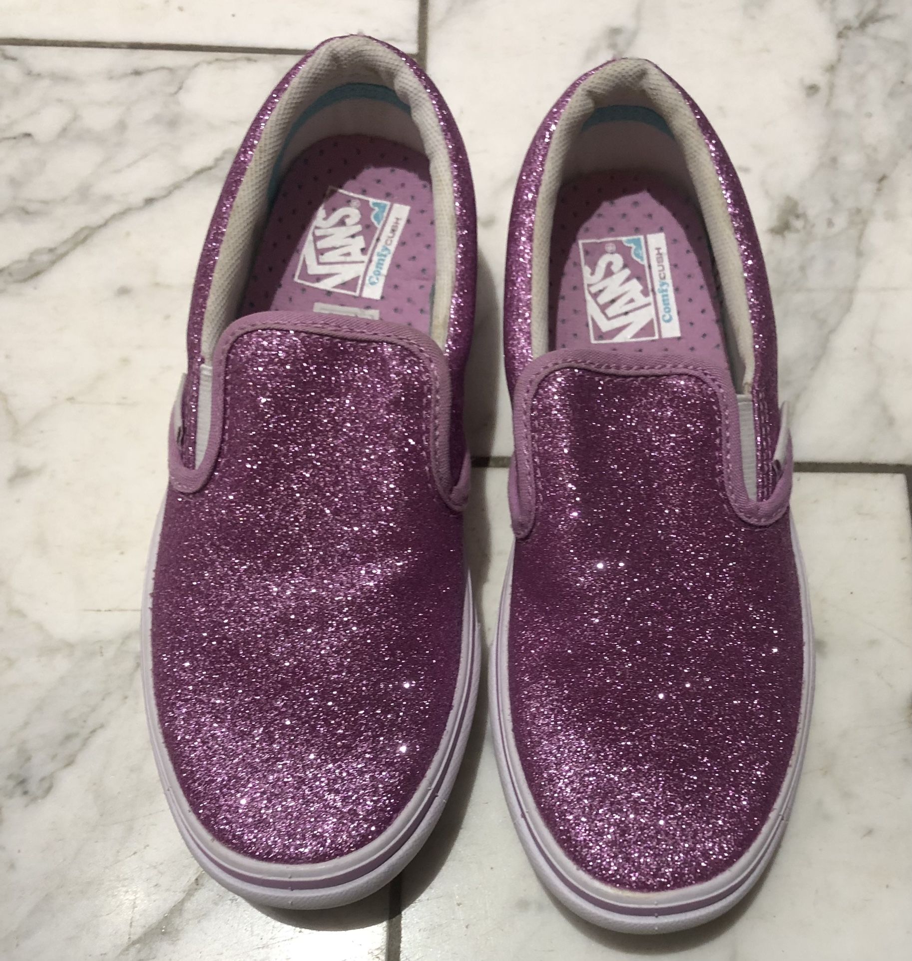 NEW Vans Sz 2.5Y Pink