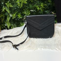 Vintage Yves Saint Laurent YSL Leather Crossbody Bag