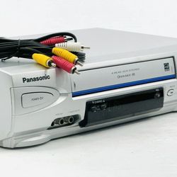 Panasonic PV-V4524S VCR 4 Head HiFi VHS Player Recorder
