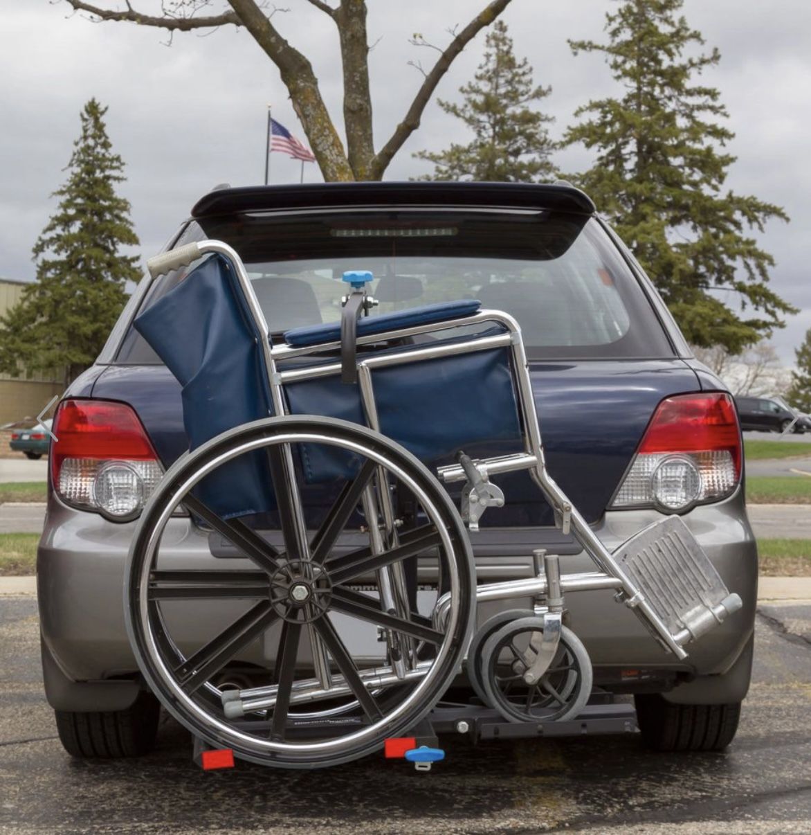 Silver Spring Manual Wheelchair Carrier