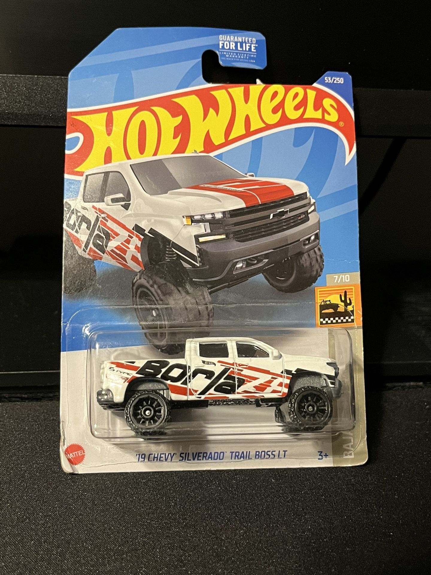 2019 Chevy Silverado Trail Boss LT (Hot Wheels)