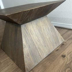 High End Coffee Table (Classic Home)