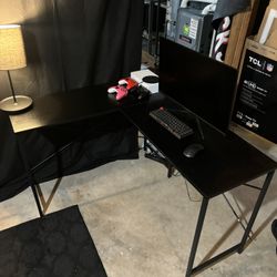 black corner desk