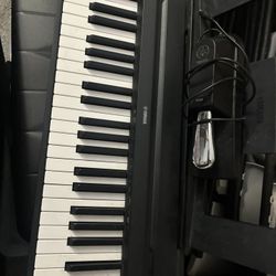 PIANO YAMAHA