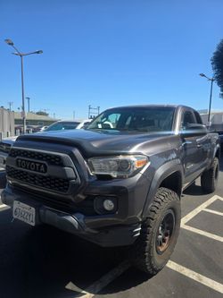 Toyota Tacoma Lifted Pickup Truck 2016