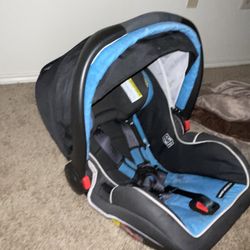 Baby Car Seat Very Good Condition I Don’t Need Any More 