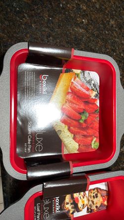 Cake pan set