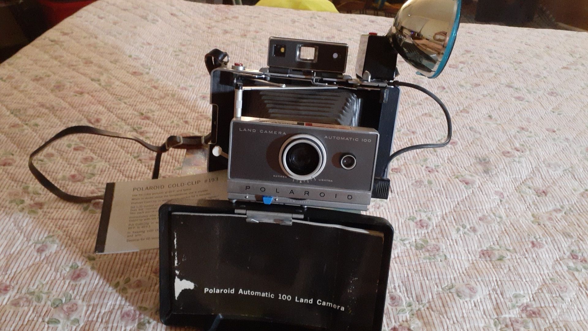Vintage Polaroid Land Camera Automatic 100