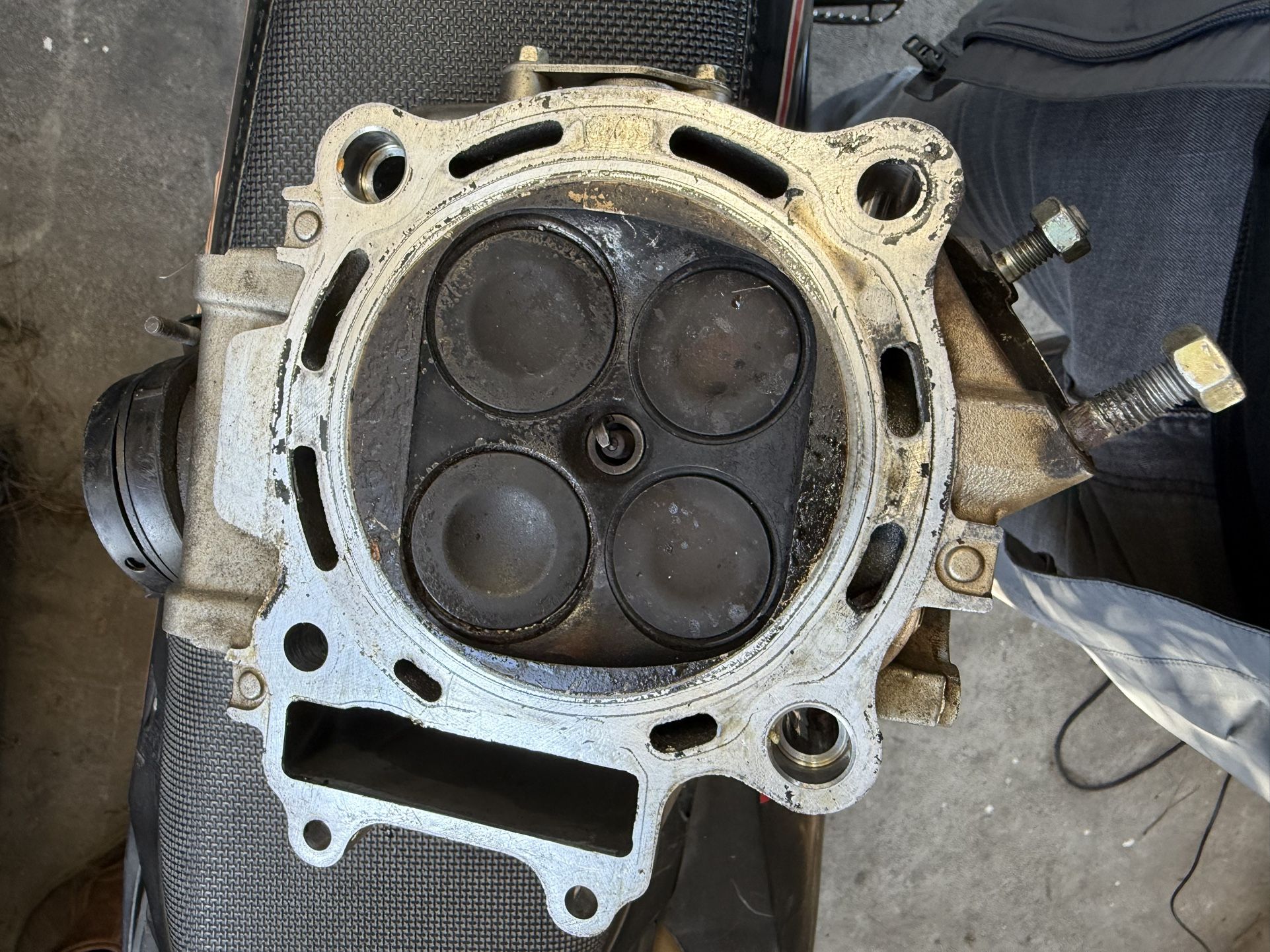 2004 CRF450R Cylinder Head