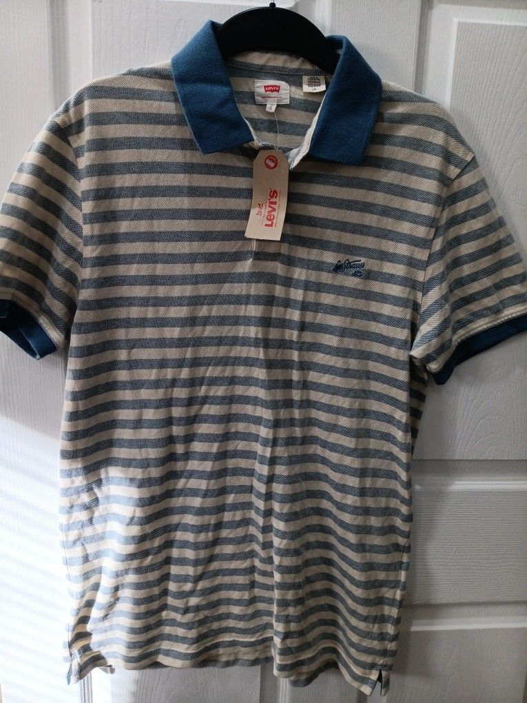 Levi's L Shirt