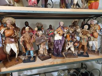 Lot Of 22 Vintage Mexican Paper Mache Figures 