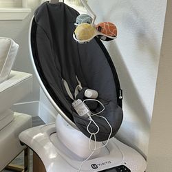 4moms Mamaroo Baby Swing