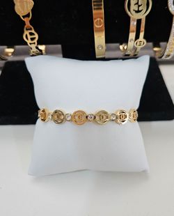 New Braclet Bangel (Jewlery)