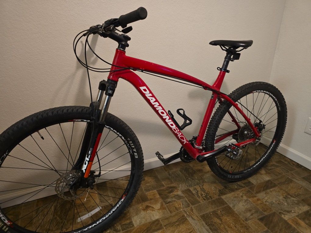 Diamondback Overdrive 29” Mountain Bike