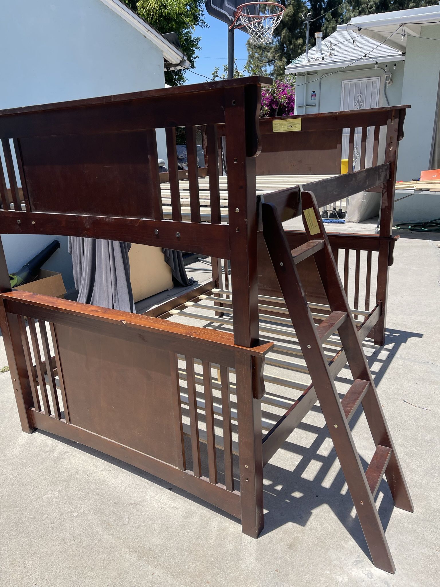 READY BUNK TO USE ….. GOOD CONDITION