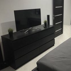 Dresser black 