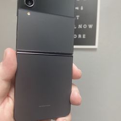 Samsung Galaxy Z Flip 4 Unlocked 256 Gb 