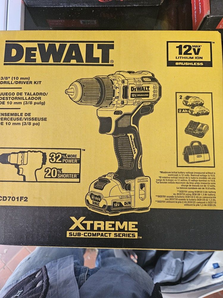New In Box Dewalt Drjll