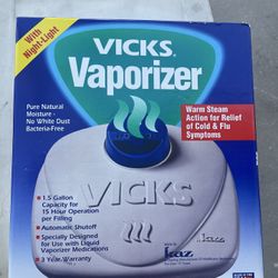 Brand NEW Vicks Vaporizer