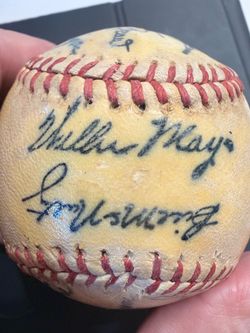 Authentic 1973 NY Mets fully signed team ball. Mays, McGraw, Seaver, Kranepool, Millan+
