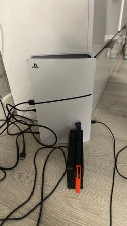 PS5 Digital VERSION PRE OWNED ONLY A WEEK OLD