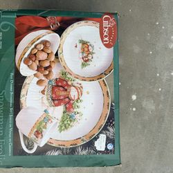 Dinnerware Christmas 