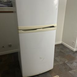 Fridge