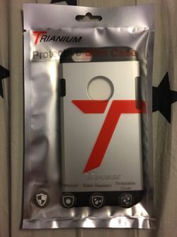 BRAND NEW/SEALED TRIANIUM iPhone 6s Case (SILVER)