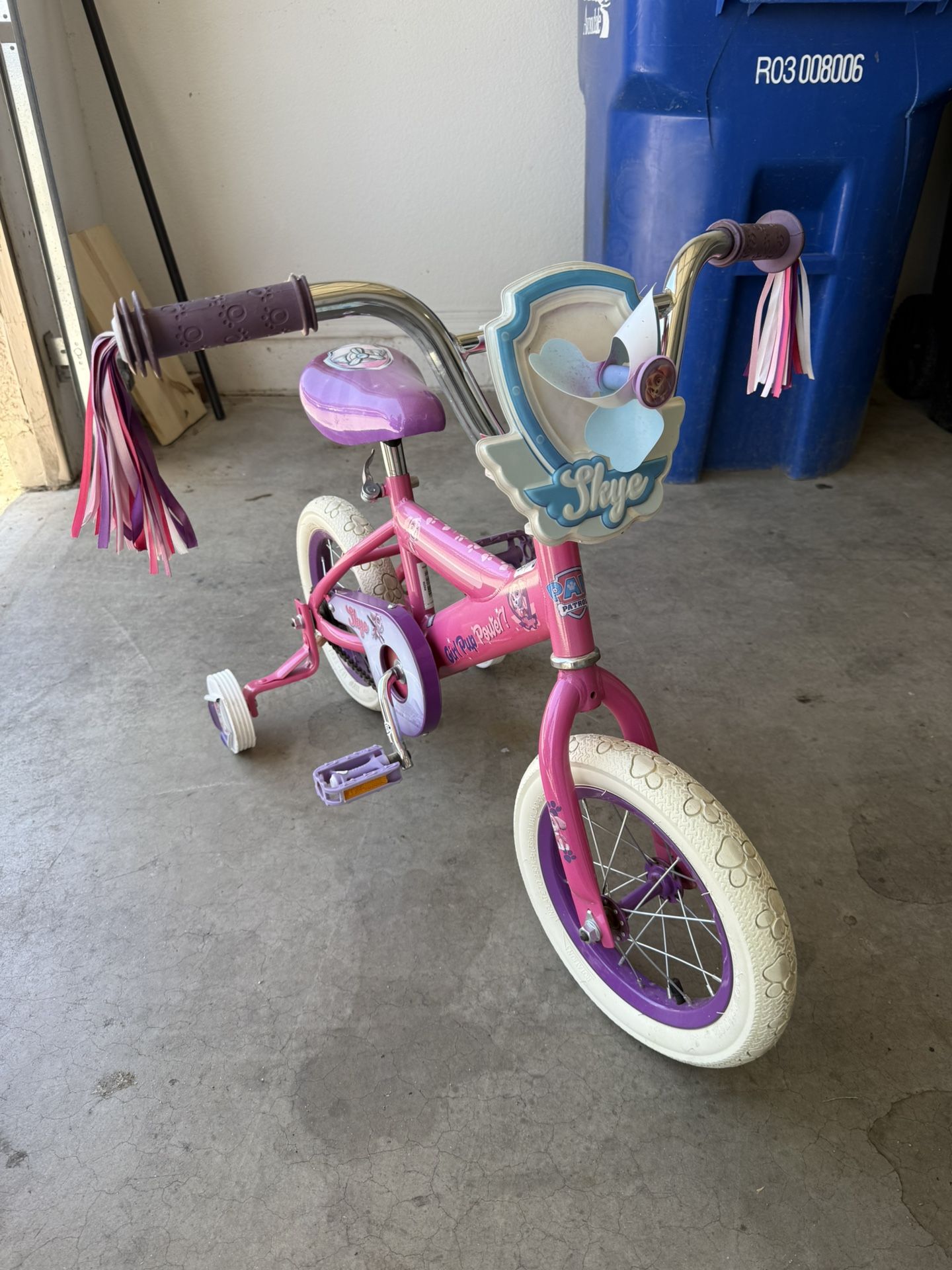 Girl Bike With Matching helmet