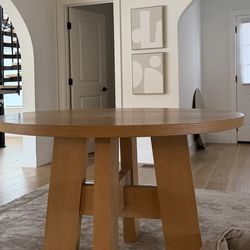 Round dining table - 48inch (West Elm)