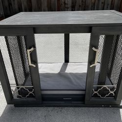 Frontgate Covington Pet Residence Dog Crate Cage