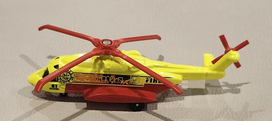 ​Matchbox Sky Busters Sikorsky S-92 Helicopter Neon Yellow Fire Rescue 2012 W5282 1:64