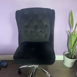 Vanity Chair 