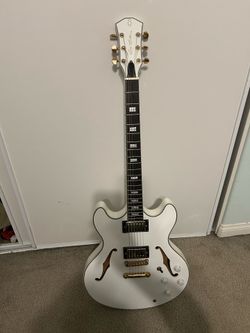 Sire Larry Carlton white semi hollow