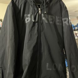 Xxl Burberry Wind Breaker