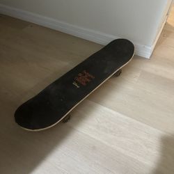 Burton The Nightmare Before Christmas Graphic Skateboard 