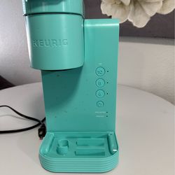Keurig Mini Single Serve Coffee Maker Teal Compact K Cup Brewer