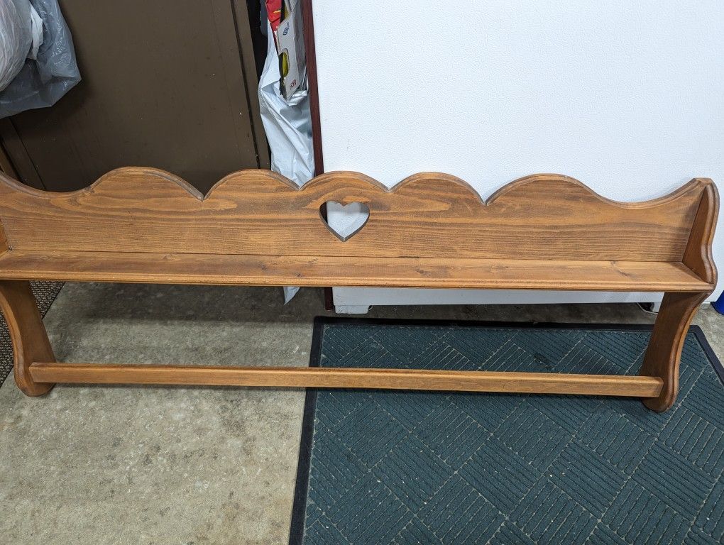 Quilt Rack & Shelf
