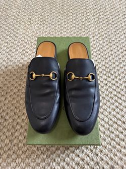 Gucci Princetown Loafer (size 38)