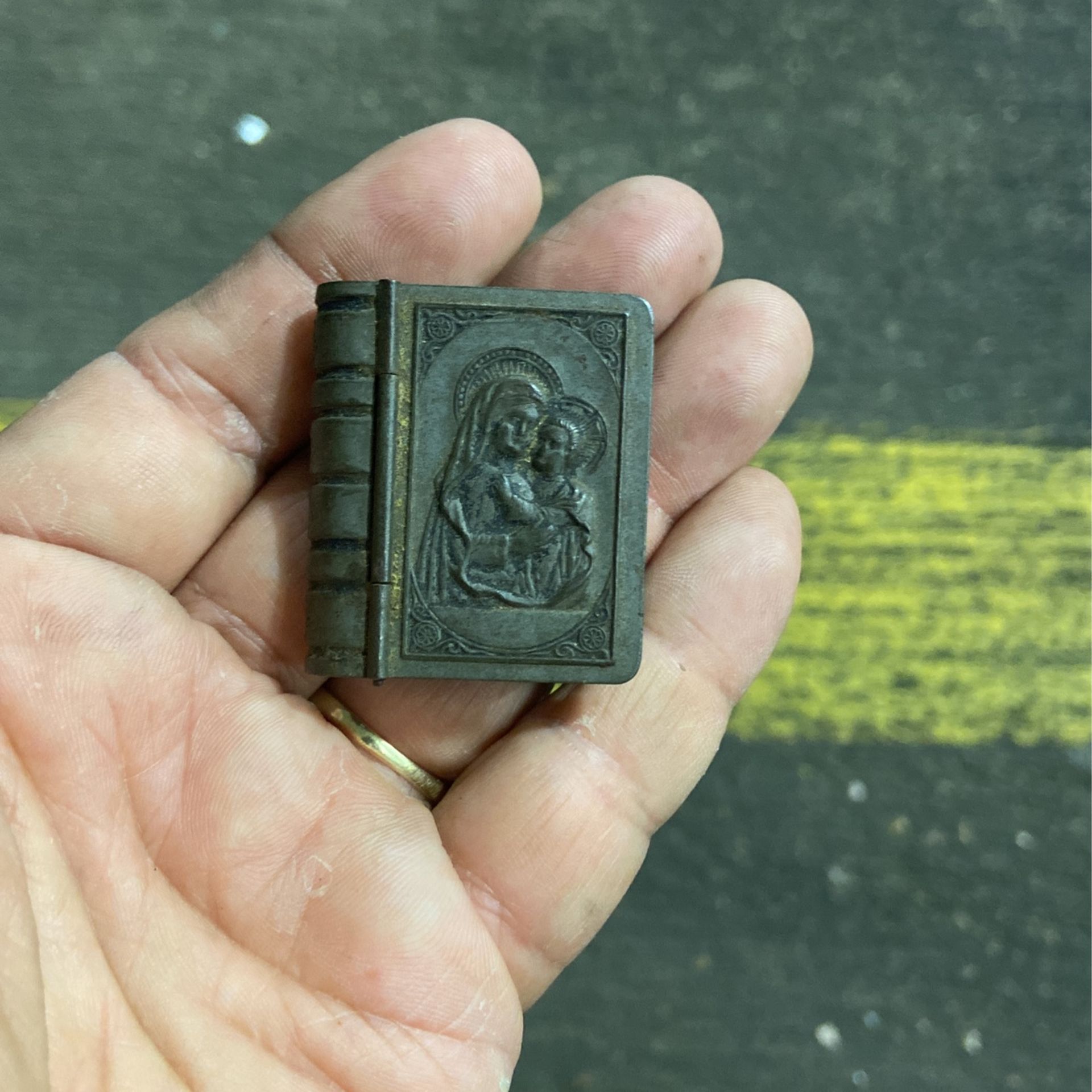 Vintage Czechoslovakian Miniature Bible Rosary Trinket box
