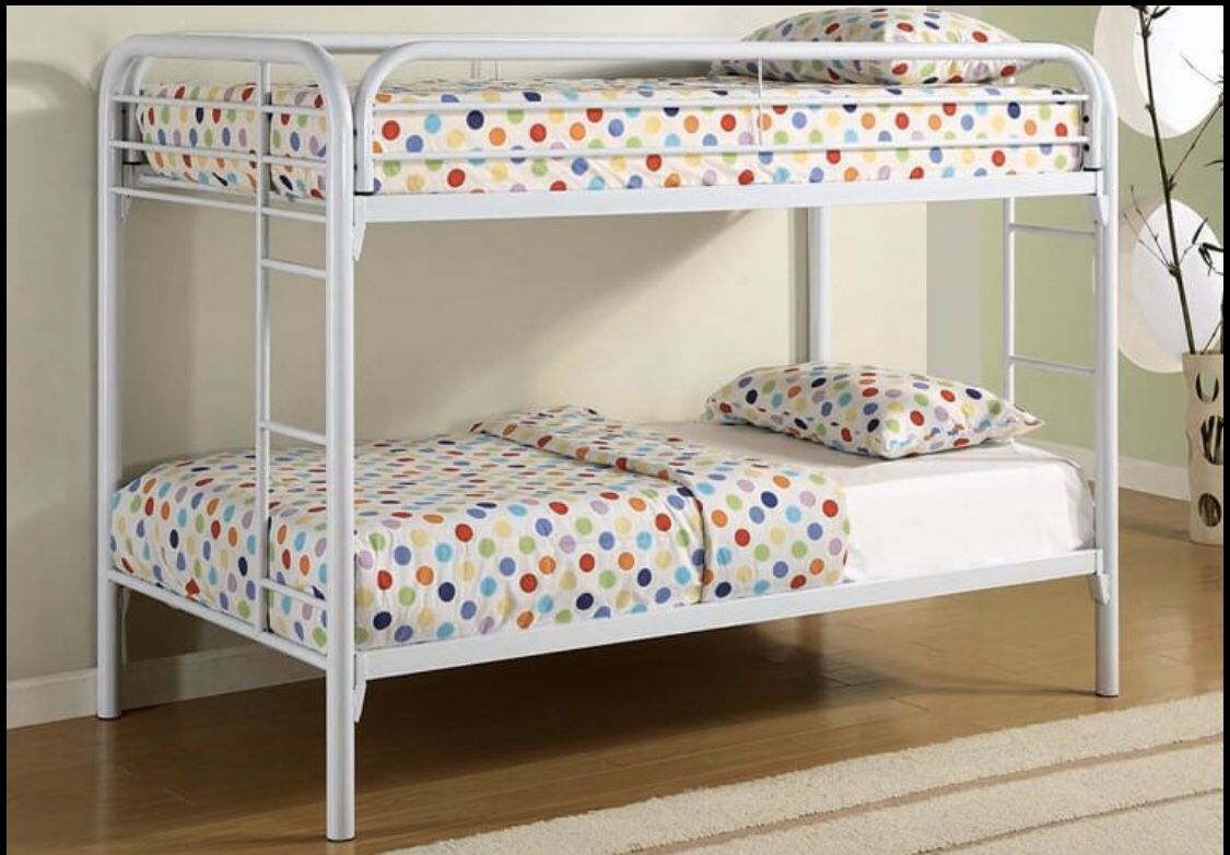 Twin Over Twin Size Bunk Bed S484