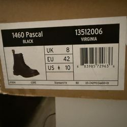 Doc Martins Women’s Black Boots
