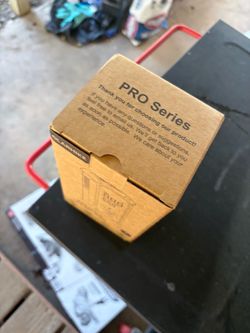 Portable tire inflator