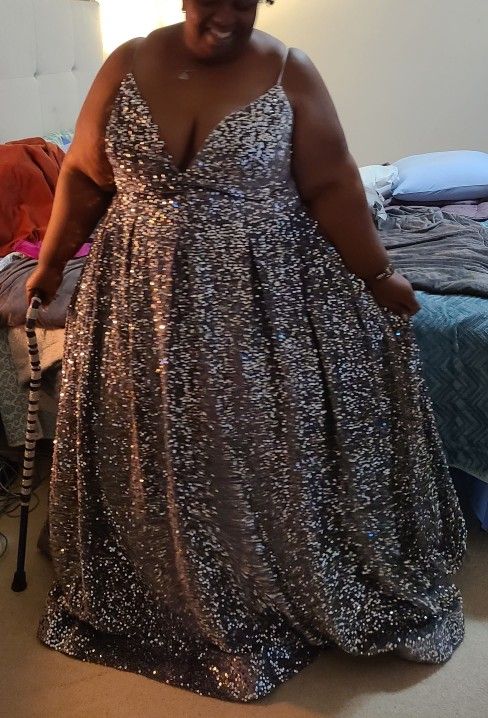 Custom Wedding/Prom Dress Size 28/30
