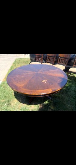 Table and chair set